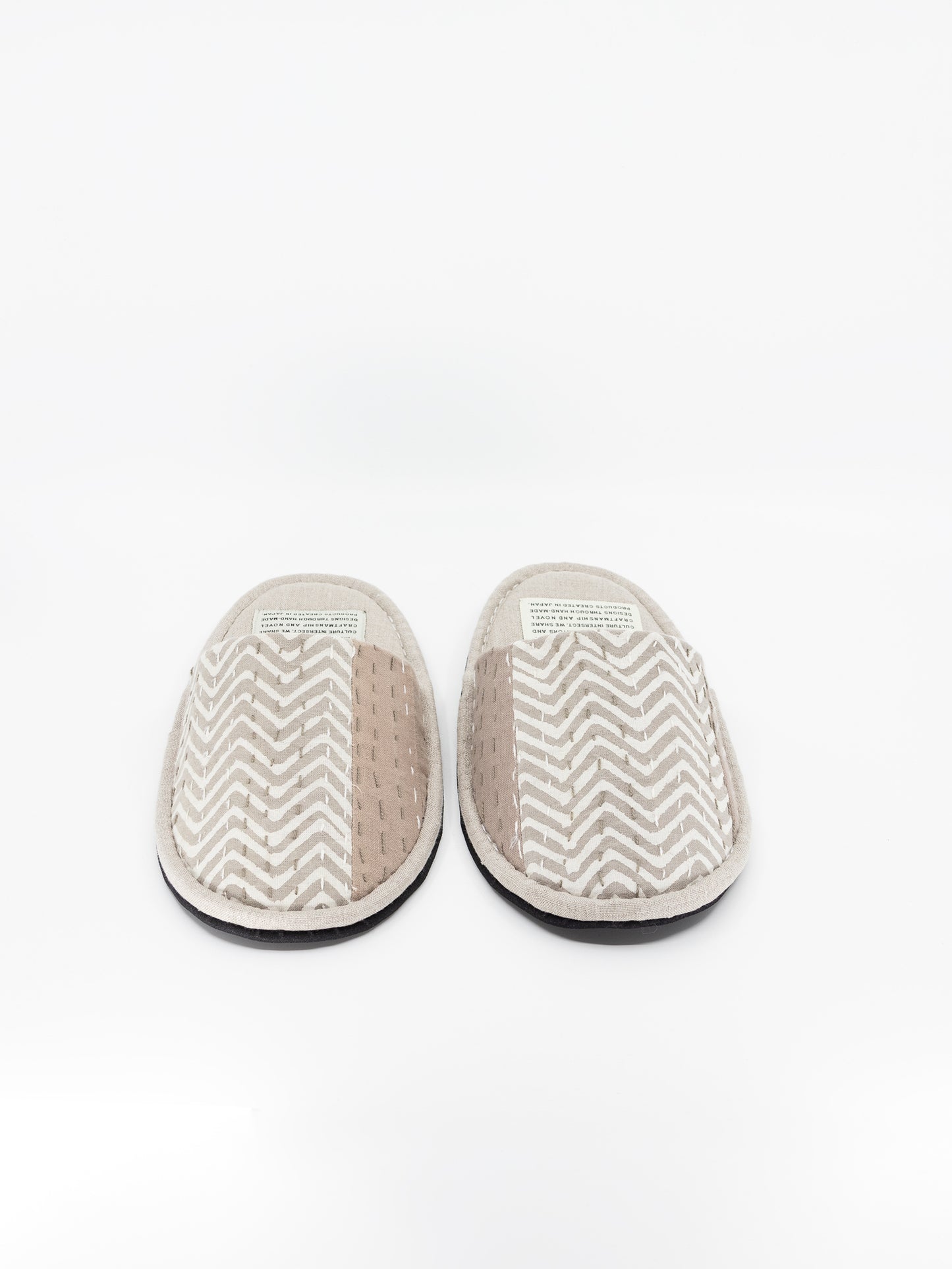 EGG SLIPPER -Dabu-