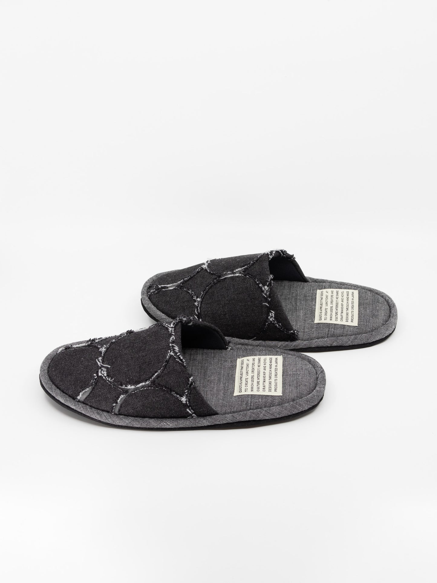 EGG SLIPPER -Cracked Denim Hoop Toss-