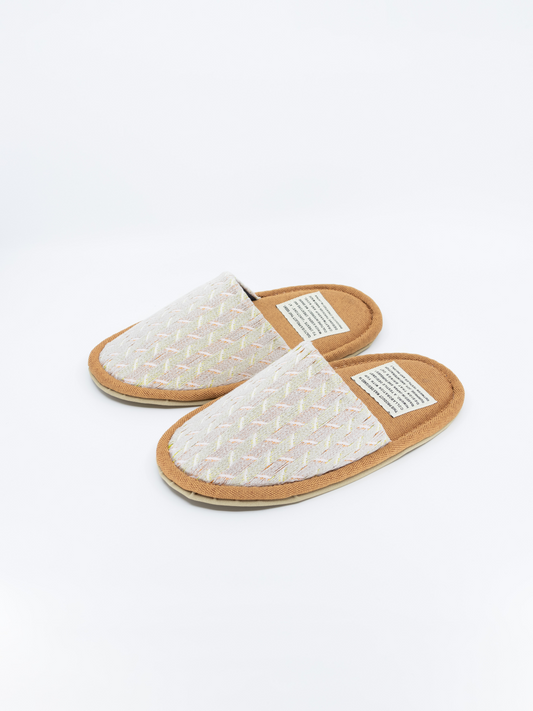 EGG SLIPPER -SNIPSNAP geometric IV-