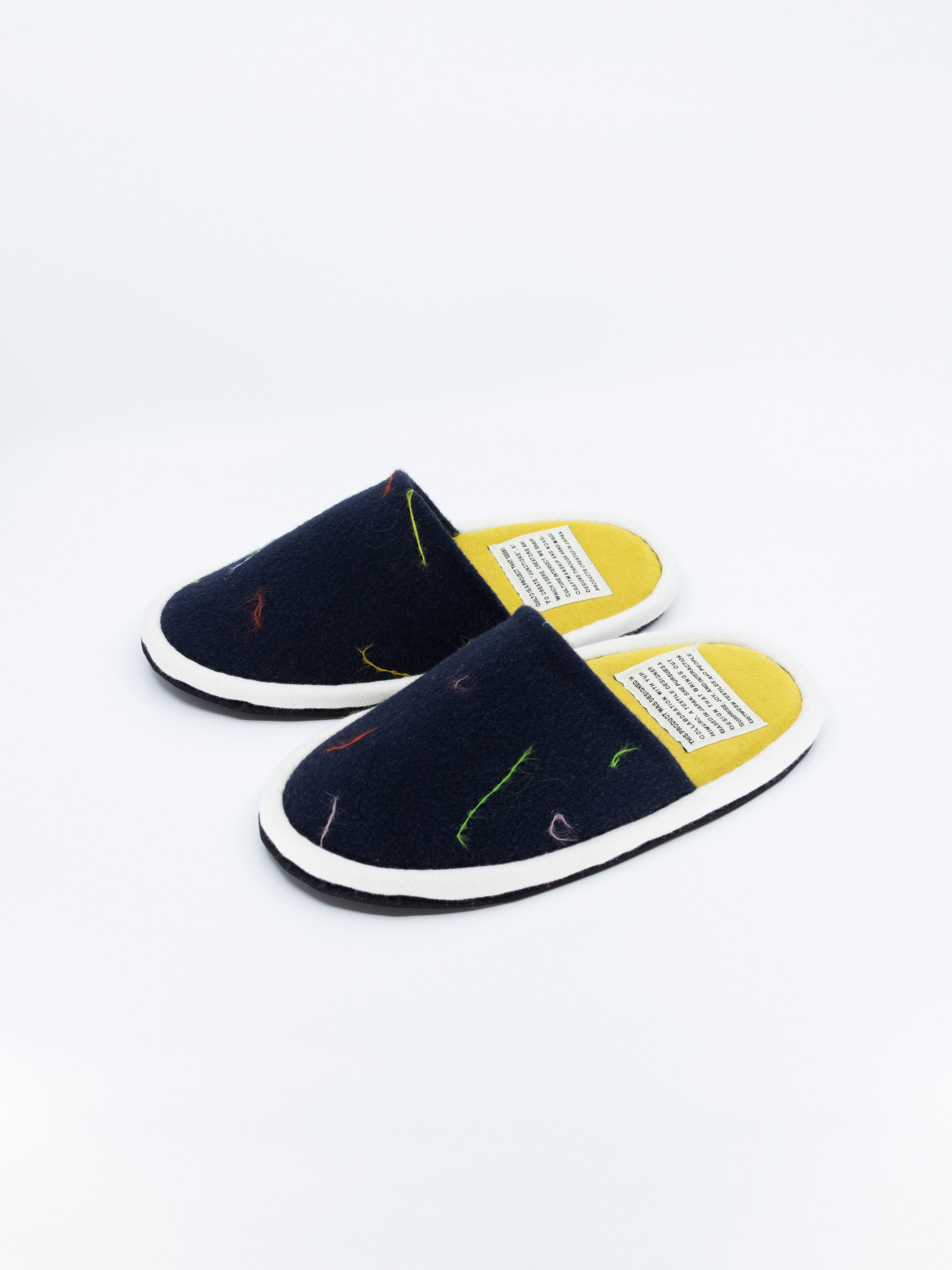 EGG SLIPPER -LINT02 NV-