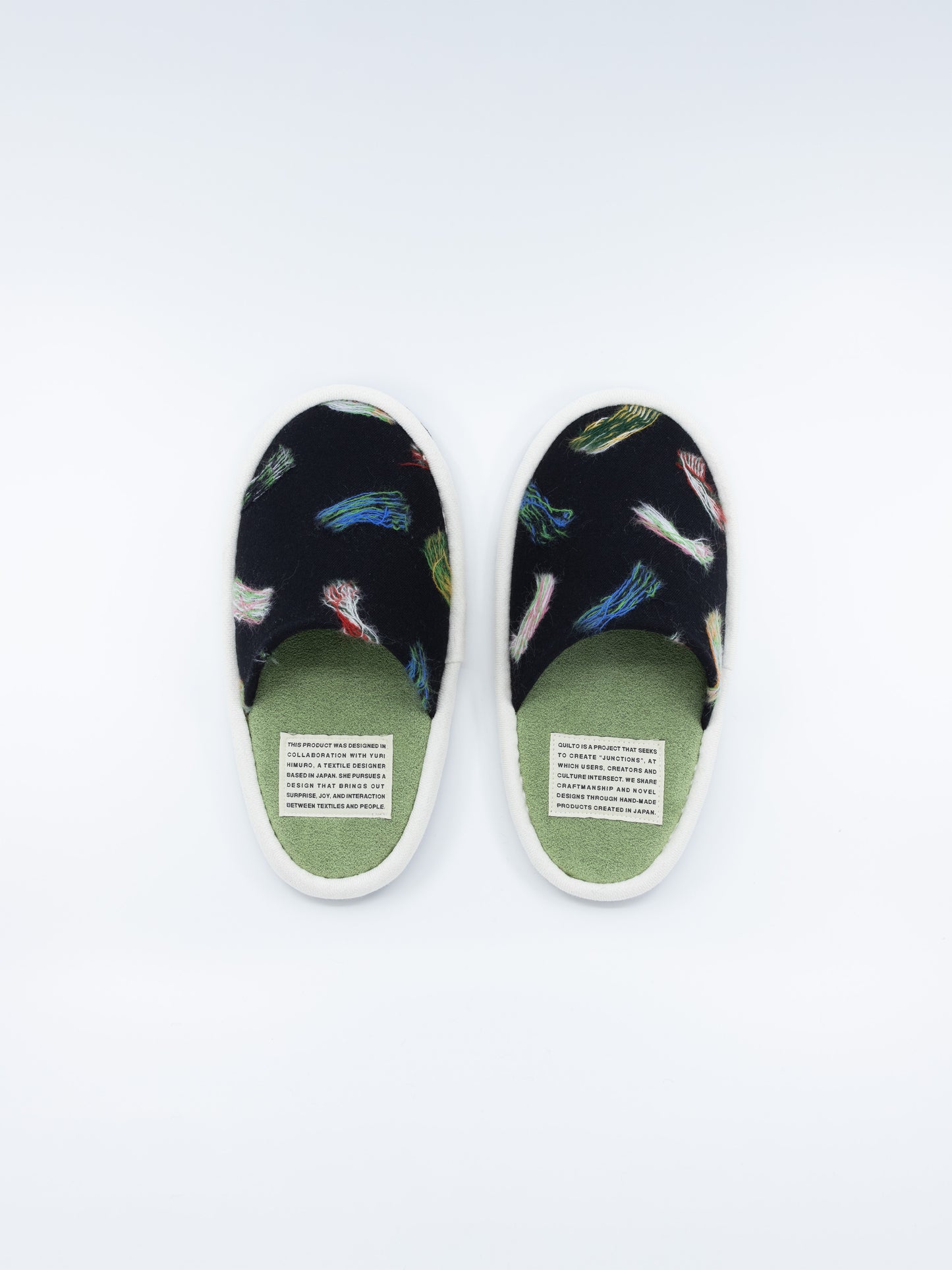 EGG SLIPPER -LINT01 BL-