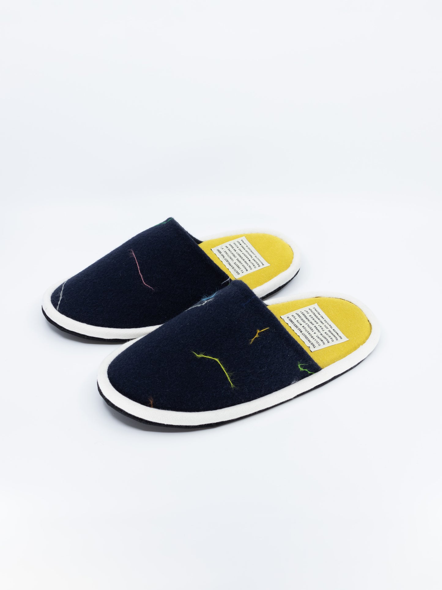 EGG SLIPPER -LINT02 NV-