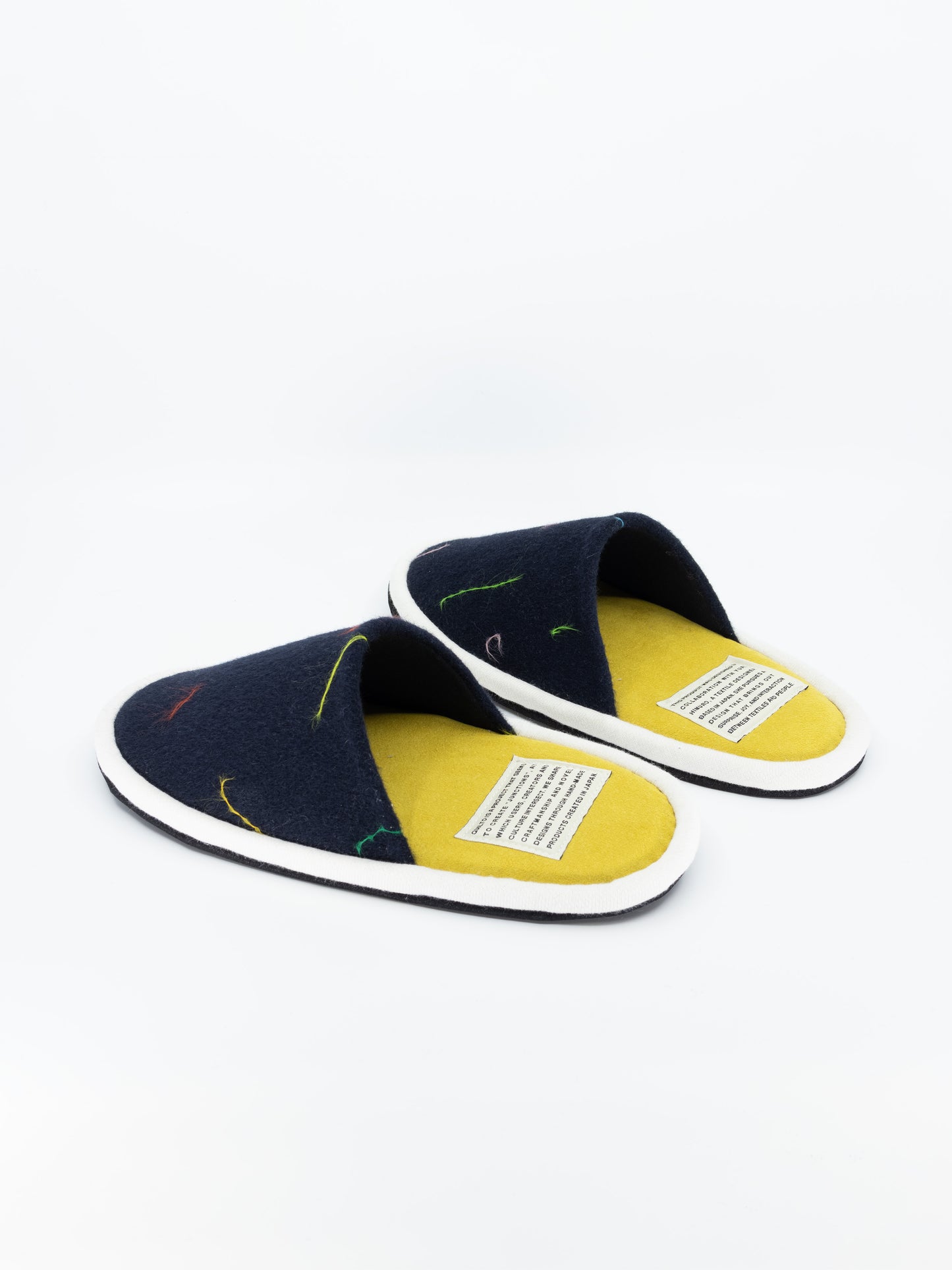 EGG SLIPPER -LINT02 NV-